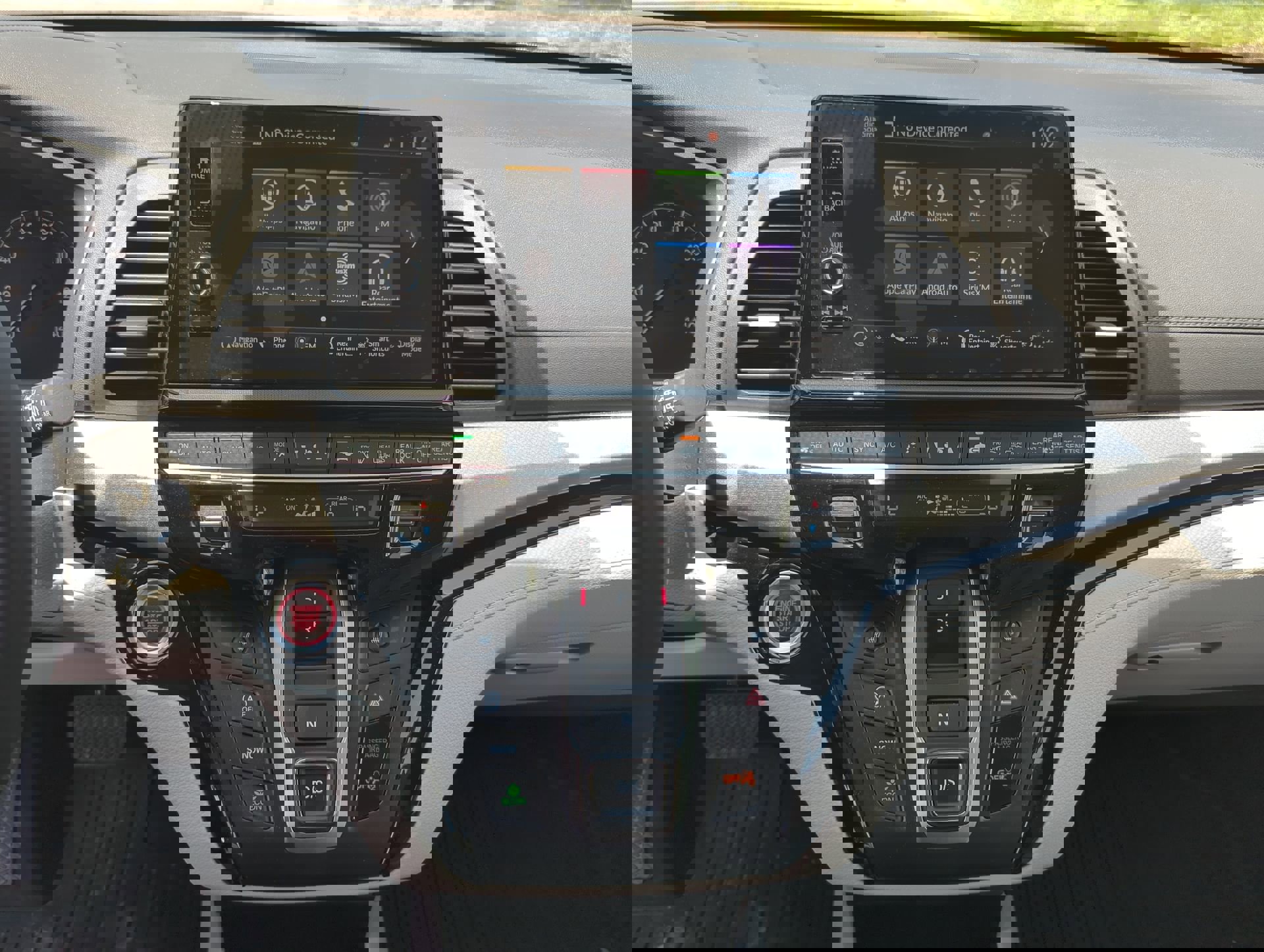 2025 Honda Odyssey Touring photo 24