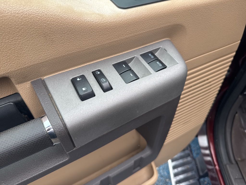 2015 Ford F-250 Lariat photo 7