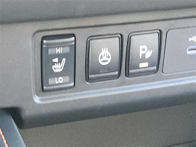 2026 Nissan Frontier Crew Cab PRO-4X photo 11
