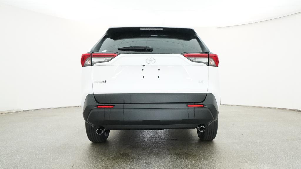 2025 Toyota RAV4 LE photo 18
