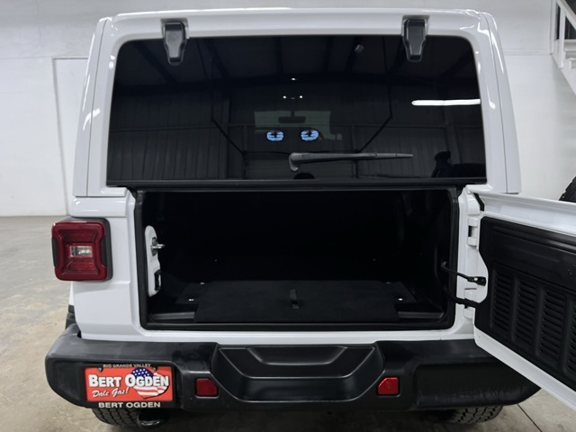 2021 Jeep Wrangler Unlimited Sahara photo 20