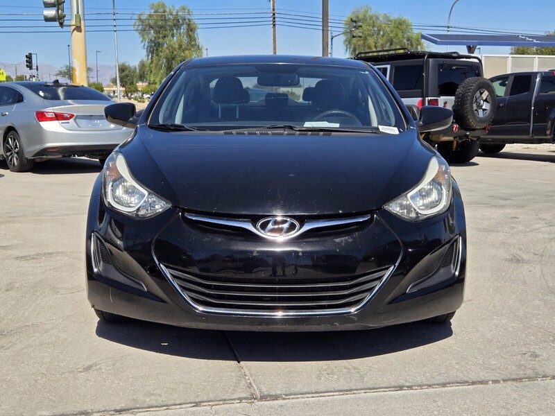 2016 Hyundai Elantra SE Value Edition Sport Limited photo 4