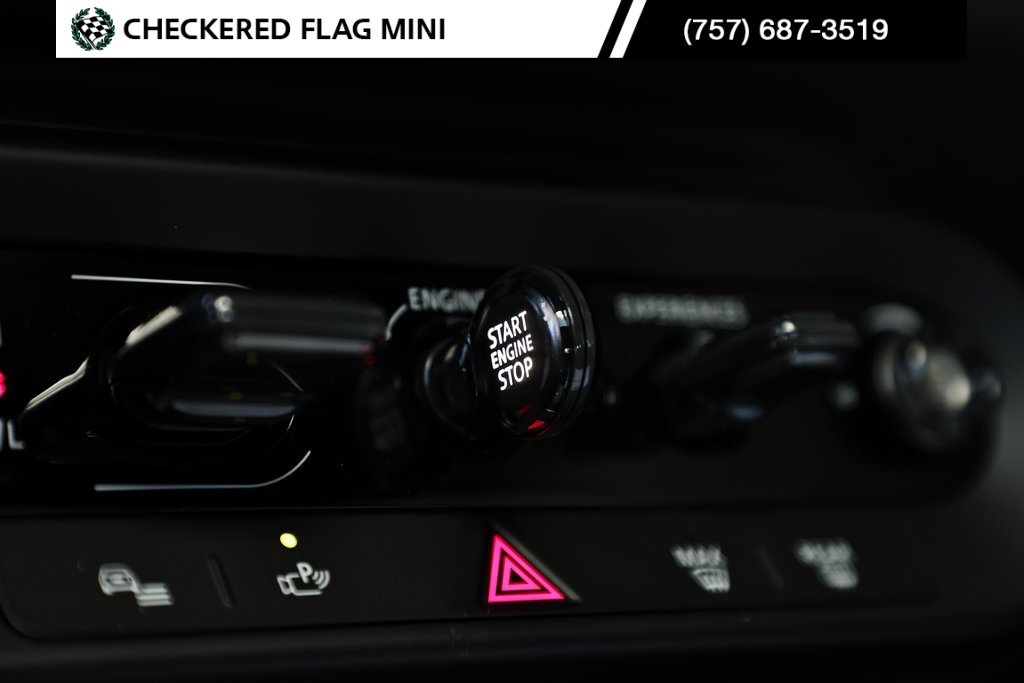 2025 Mini Cooper S Iconic photo 34