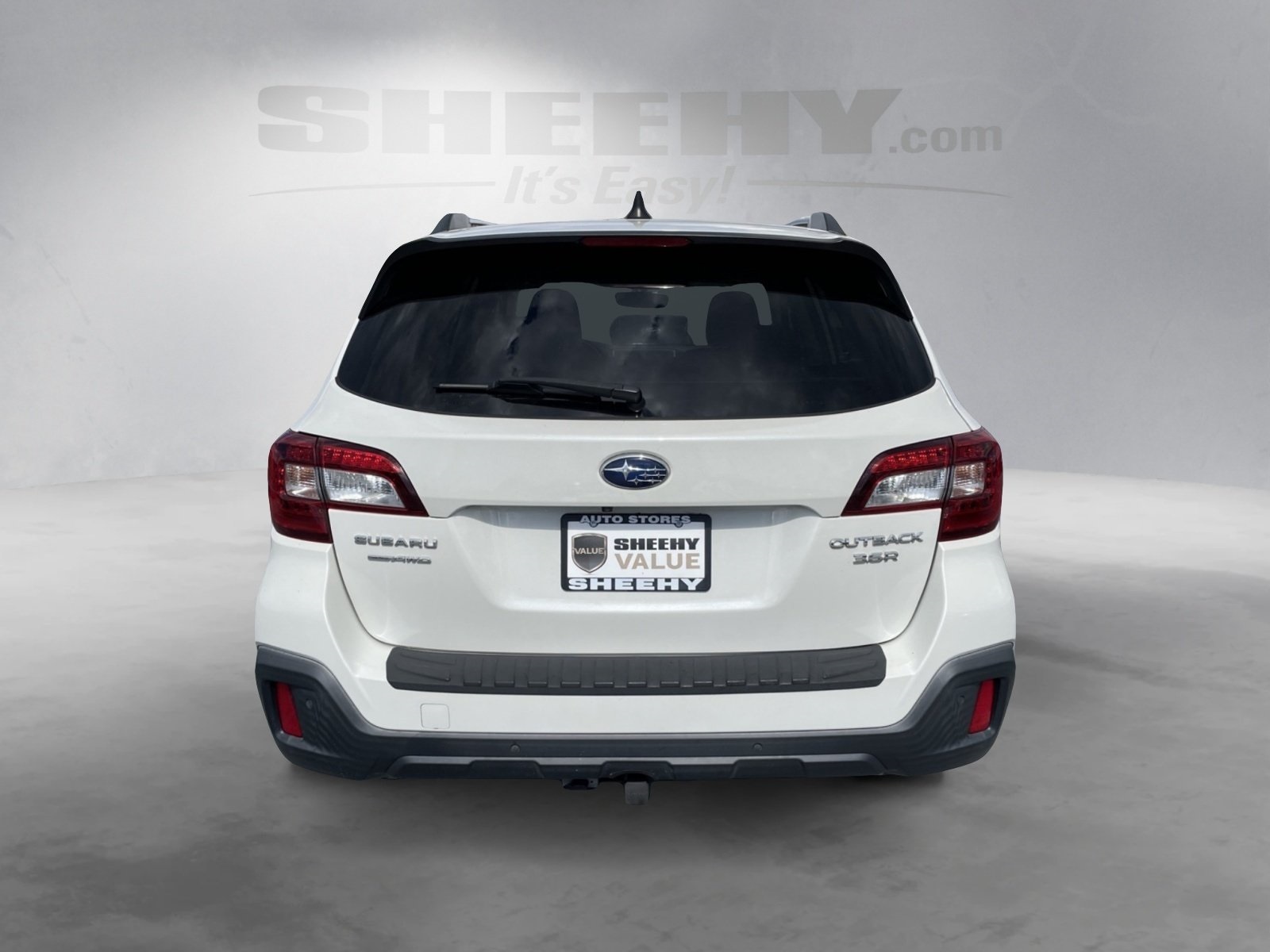 2019 Subaru Outback 3.6R Touring photo 4