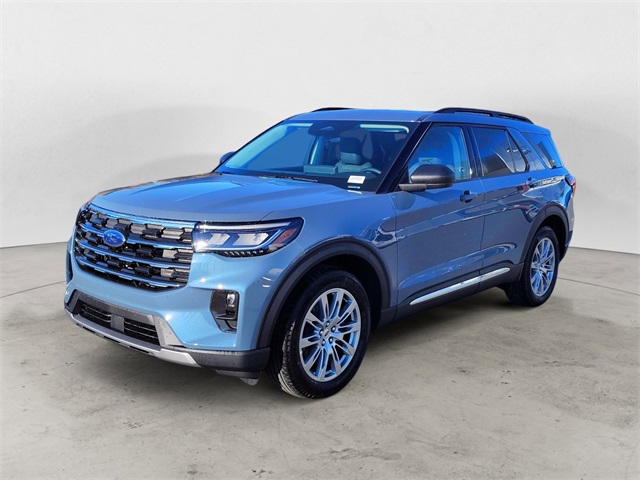 2025 Ford Explorer Active's photo