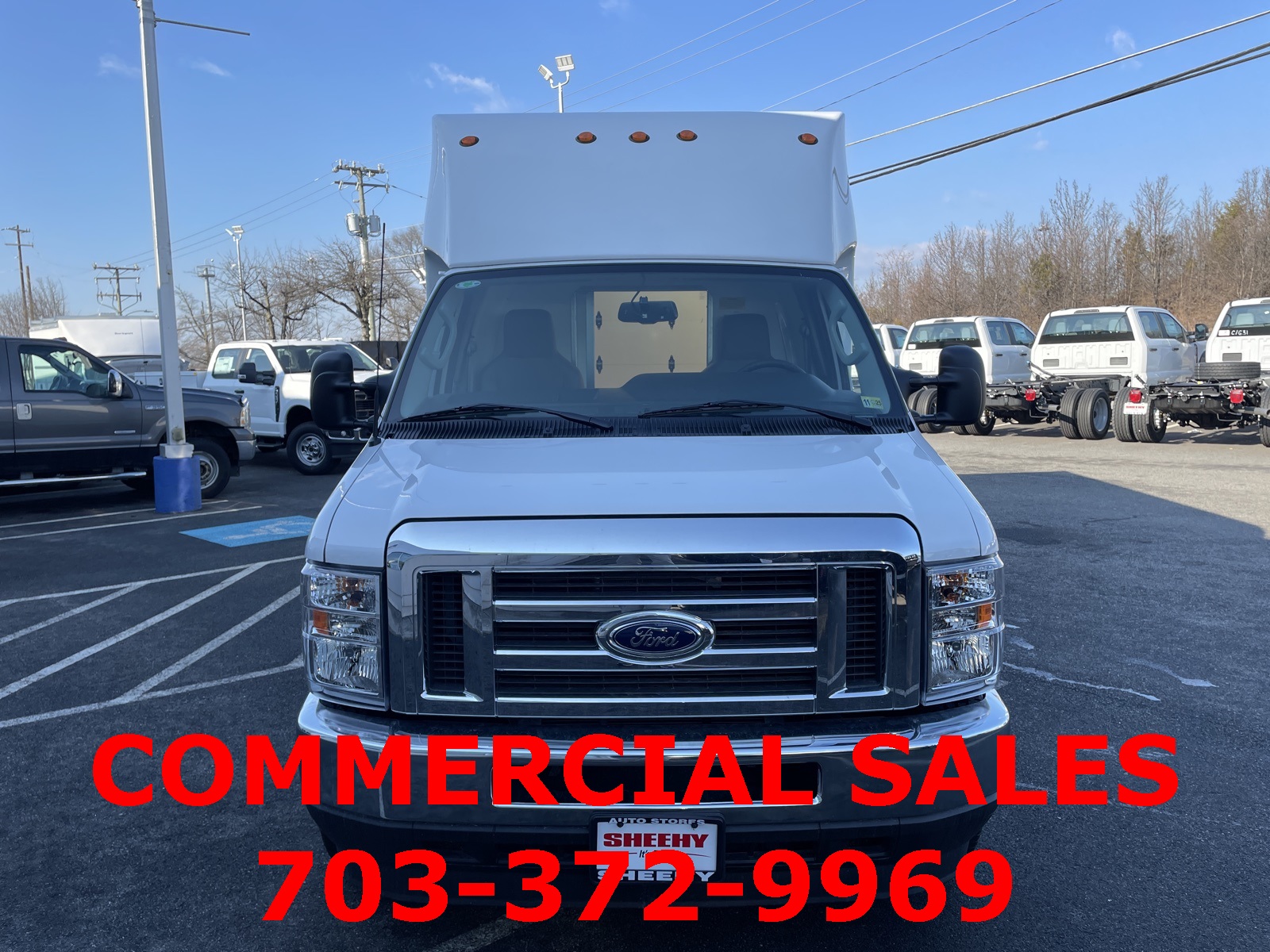 2025 Ford E-350 photo 5