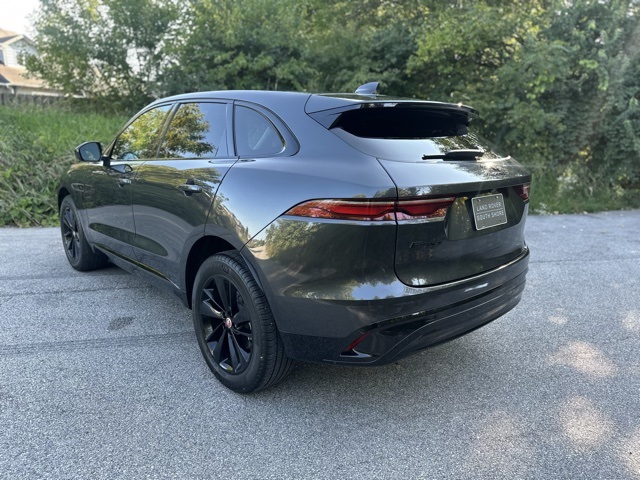 2022 Jaguar F-PACE P250 S photo 7