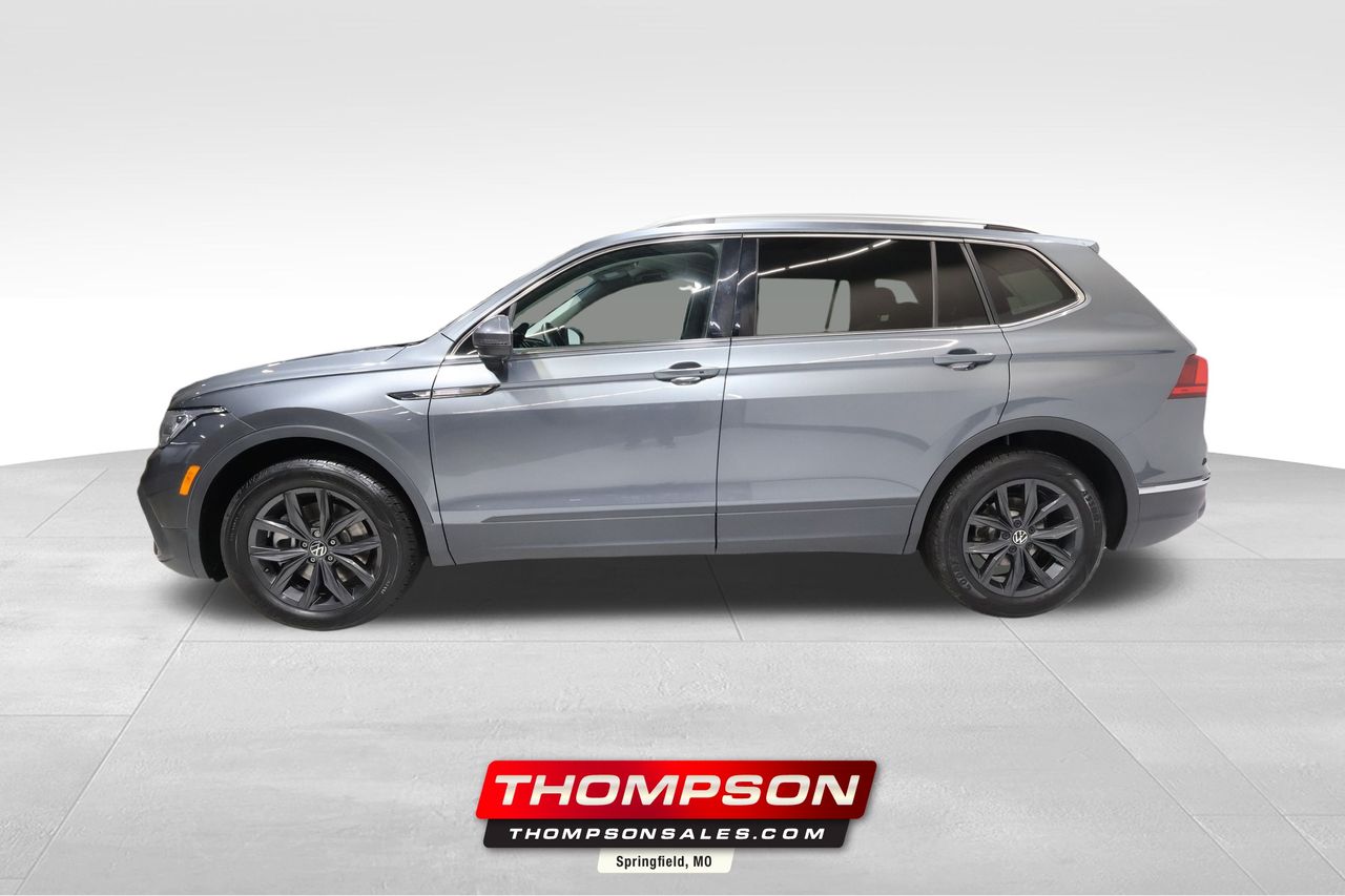 2024 Volkswagen Tiguan SE's photo