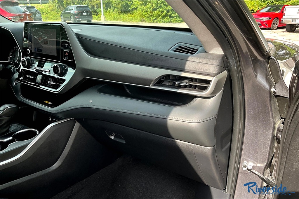2023 Toyota Highlander XLE photo 20
