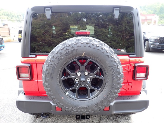 2025 Jeep Wrangler Willys photo 4