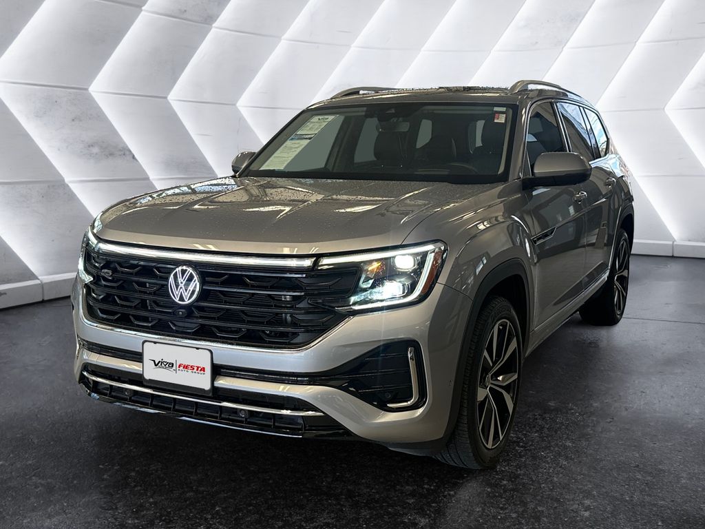 2024 Volkswagen Atlas SEL Premium R-Line photo 3