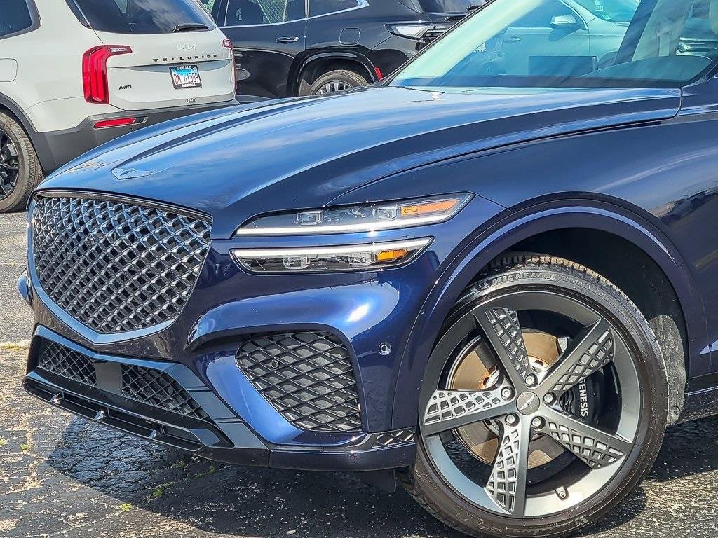 2025 Genesis GV70 3.5T Sport photo 3