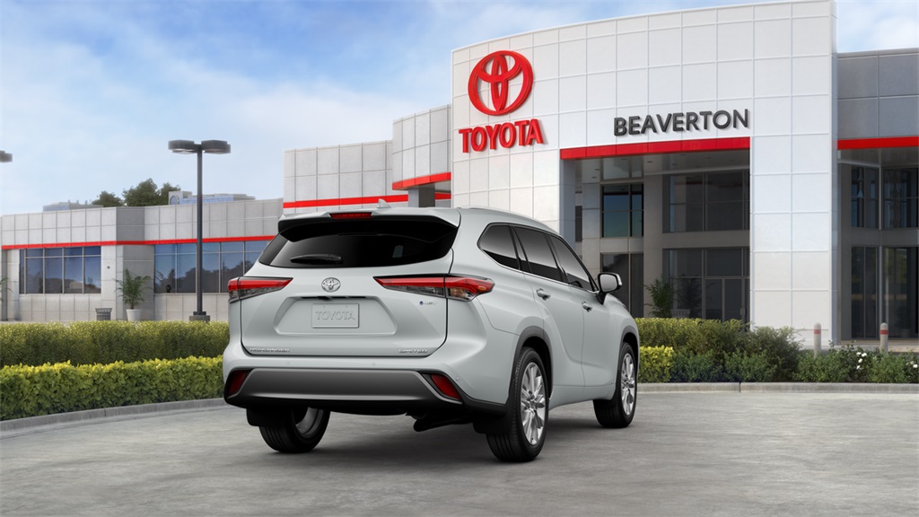 2025 Toyota Highlander Hybrid Limited photo 5