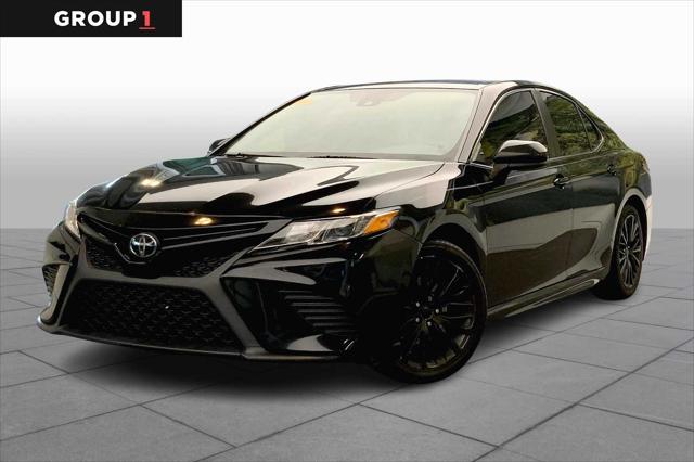 2020 Toyota Camry SE