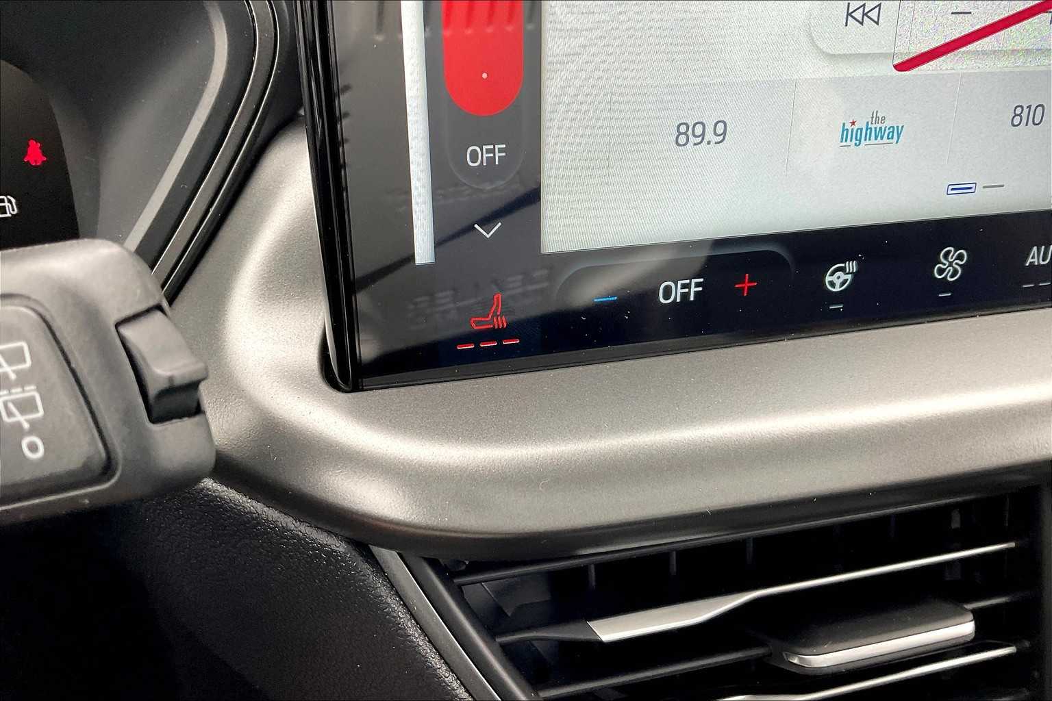 2025 Ford Escape SEL Plug-In Hybrid photo 17