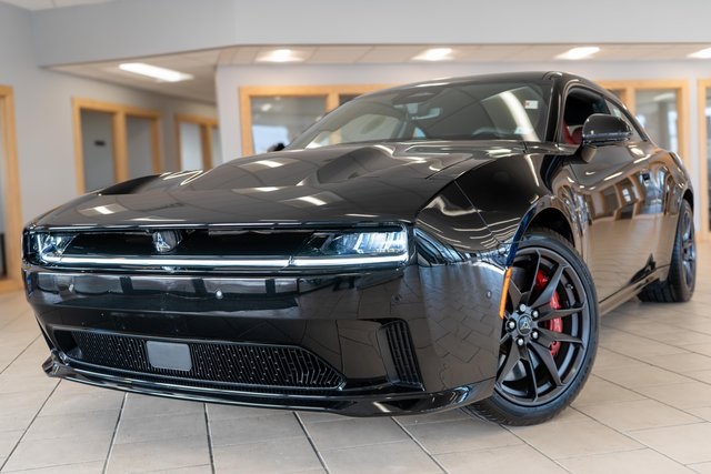 2025 Dodge Charger Daytona Scat Pack's photo