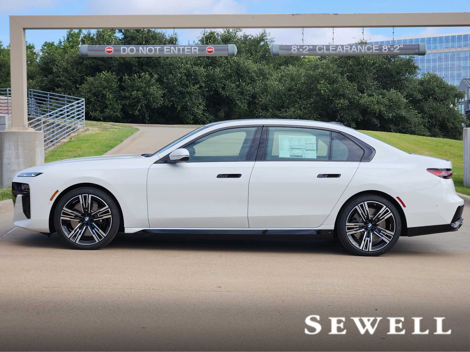 2025 Bmw 760i 760i xDrive photo 2