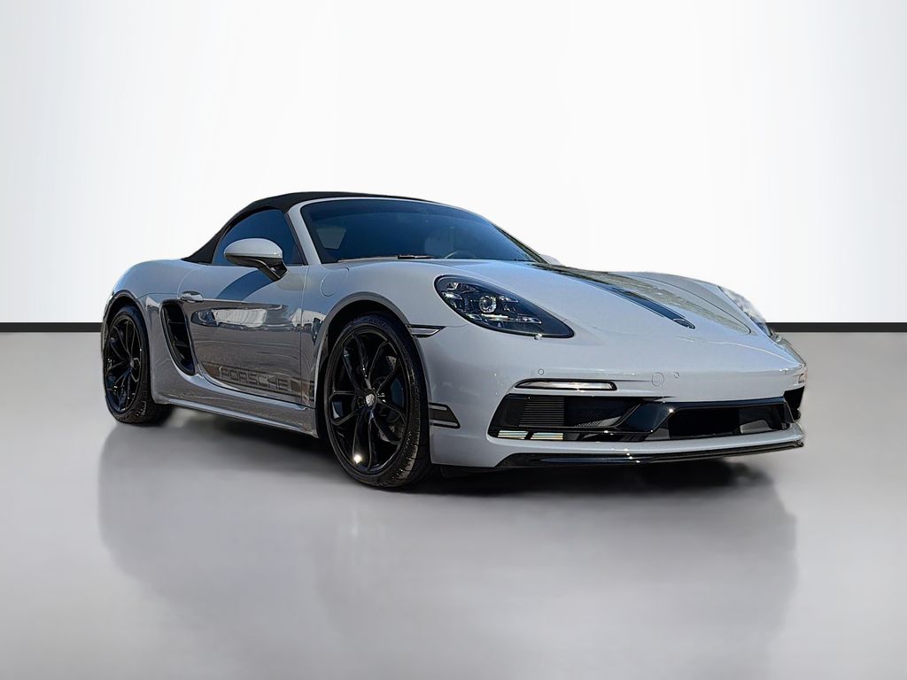 2024 Porsche 718 Style Edition's photo
