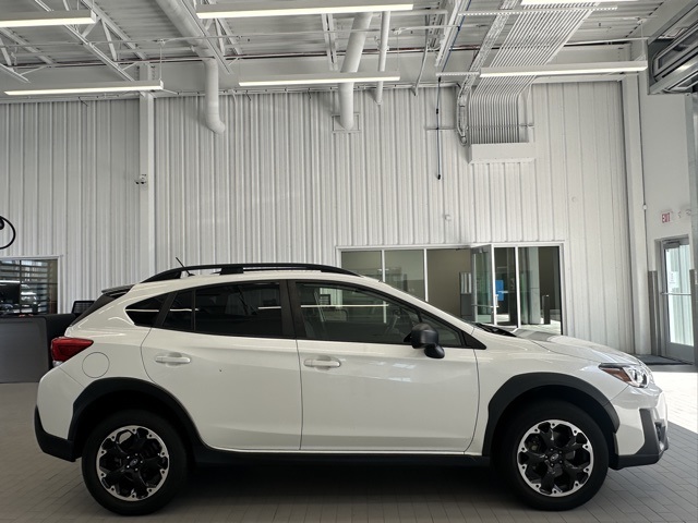 2022 Subaru Crosstrek Base photo 2