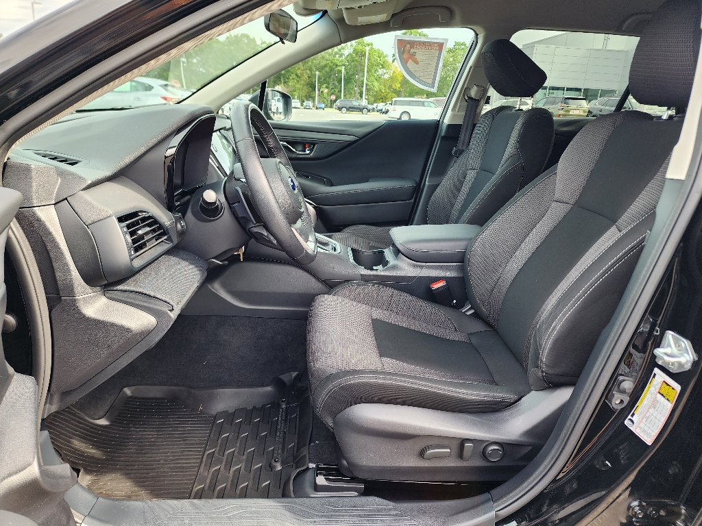2022 Subaru Outback Premium photo 23