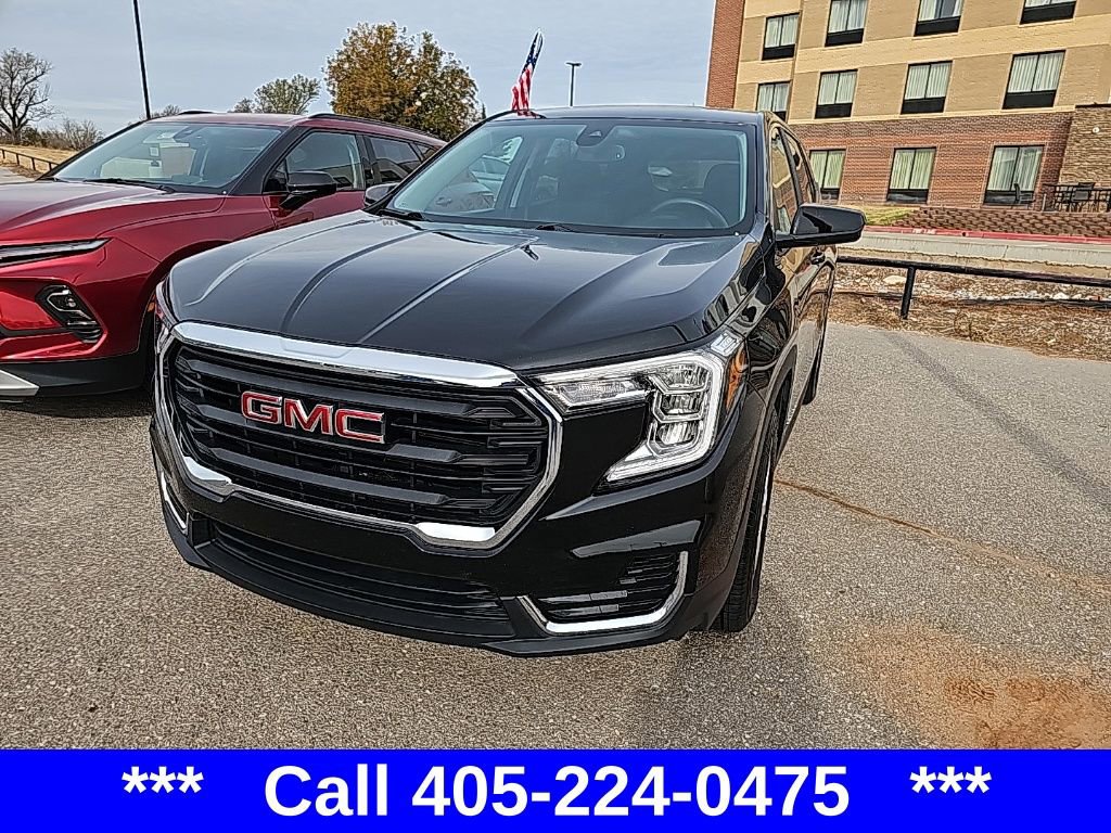 2024 Gmc Terrain SLE photo 2