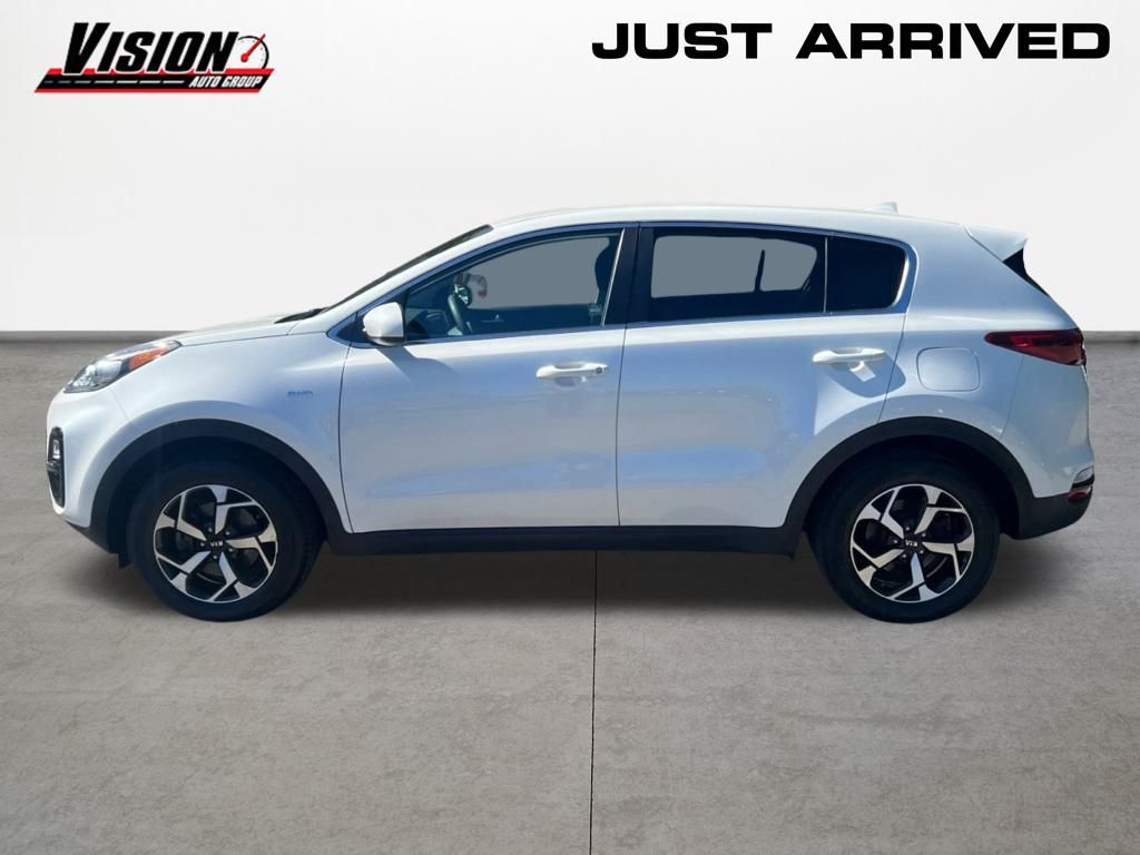 2022 Kia Sportage LX photo 2