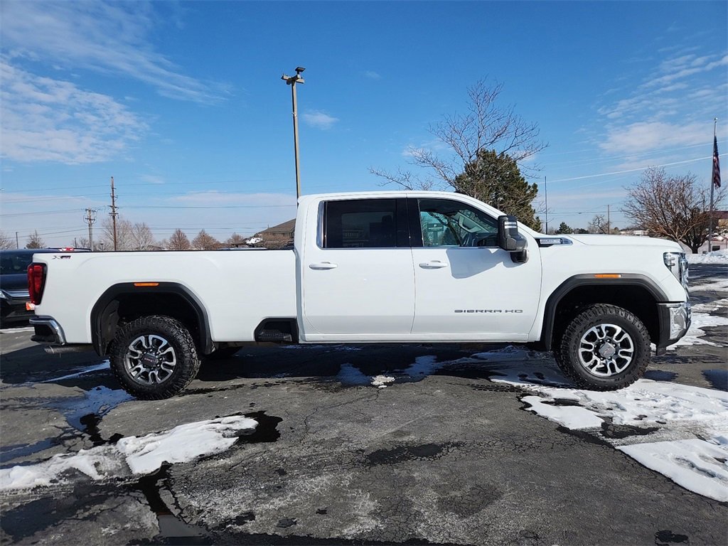 2024 Gmc Sierra 3500 HD SLE photo 3