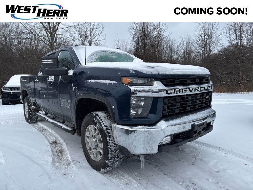 2023 Chevrolet Silverado 3500HD LT's photo