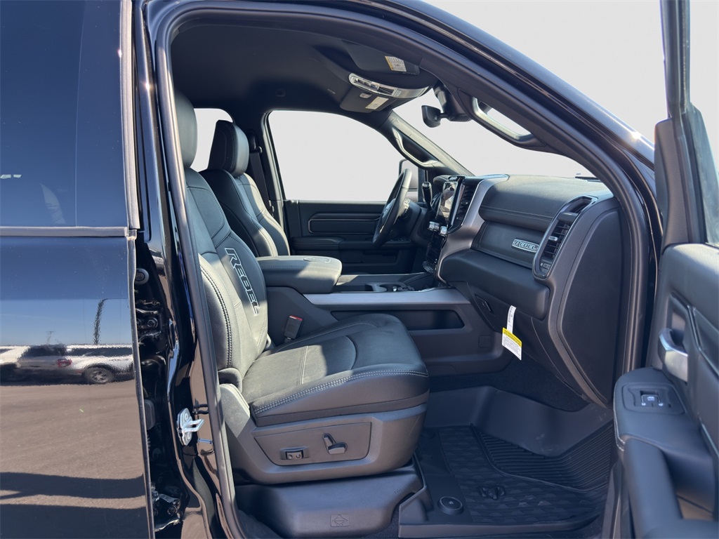 2025 Ram 2500 Power Wagon photo 18