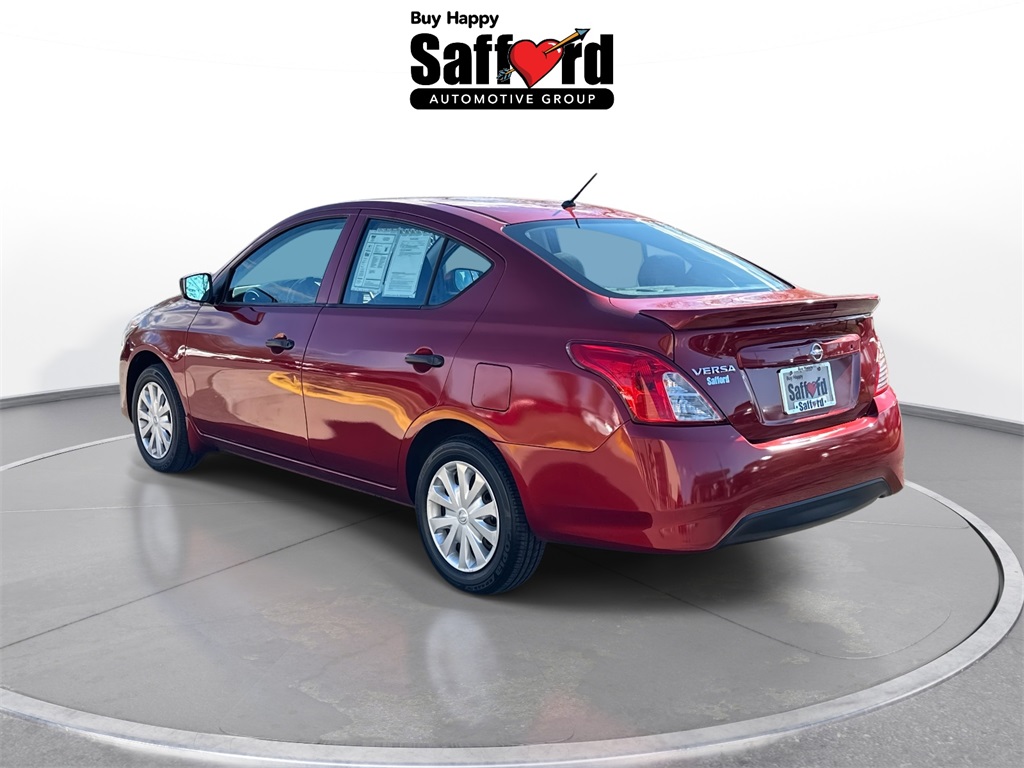 2016 Nissan Versa 1.6 Plus photo 4