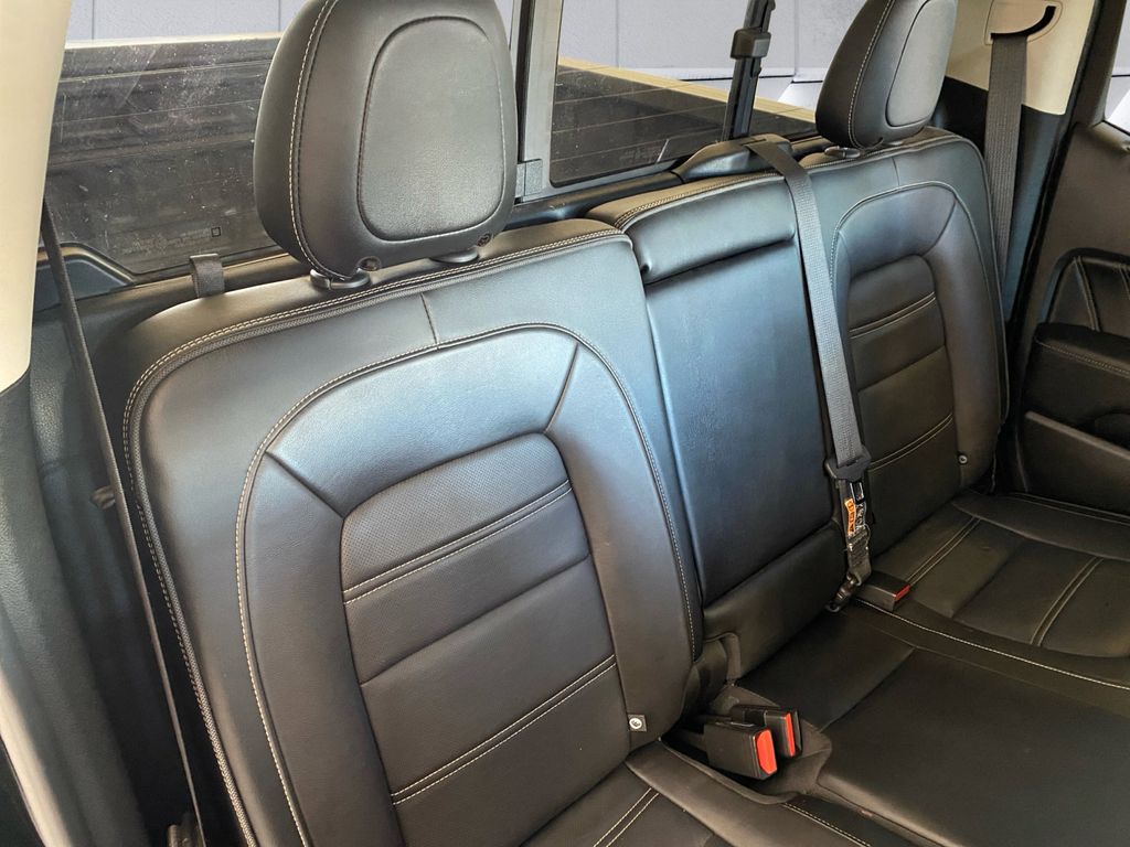 2022 Gmc Canyon Denali photo 16