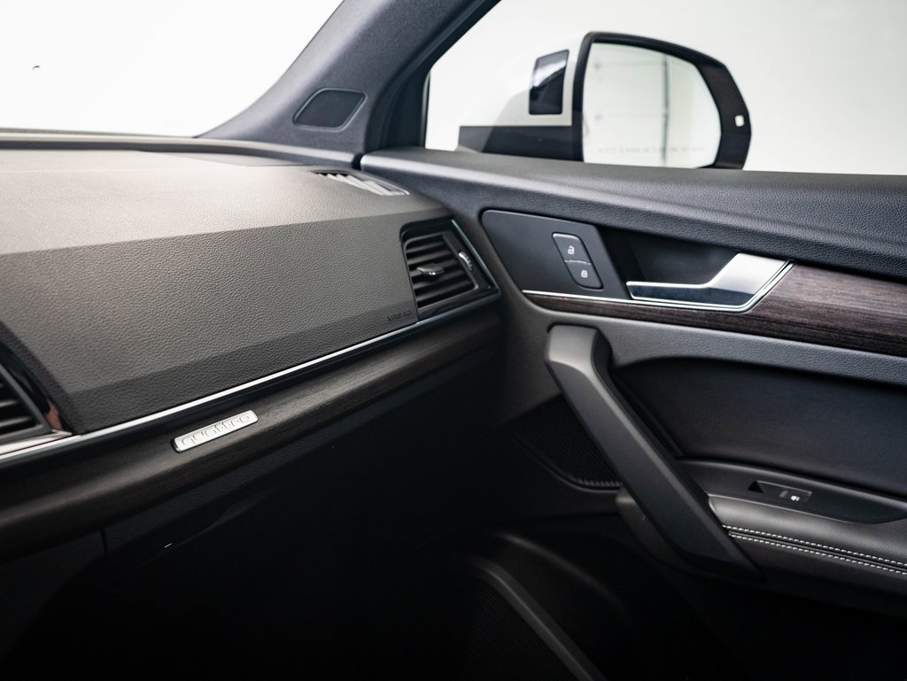2023 Audi Q5 45 S line Premium photo 33