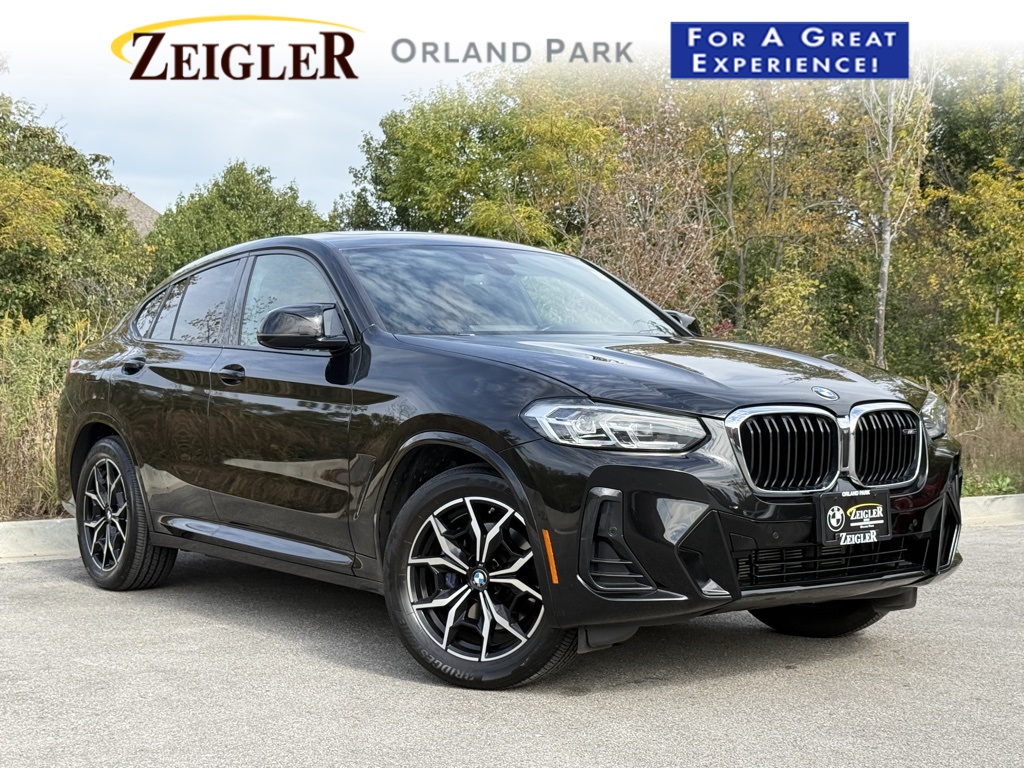 2022 BMW X4 M40i's photo