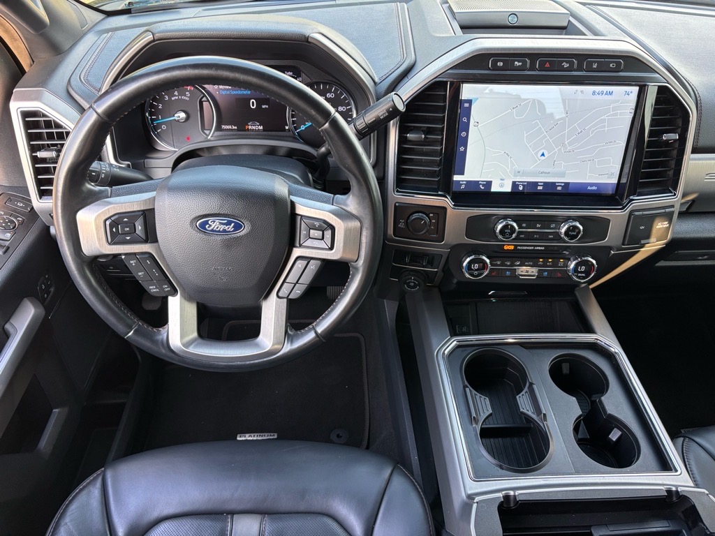 2022 Ford F-350 Lariat photo 11