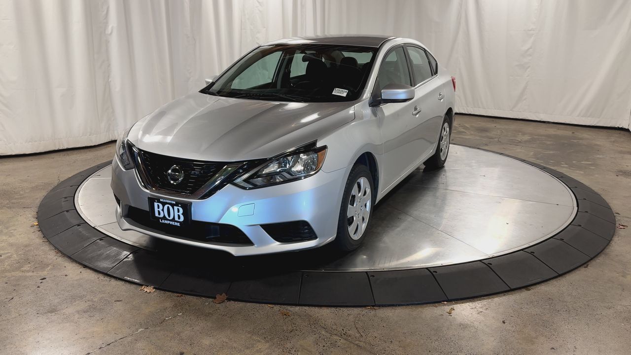 2018 Nissan Sentra S photo 4