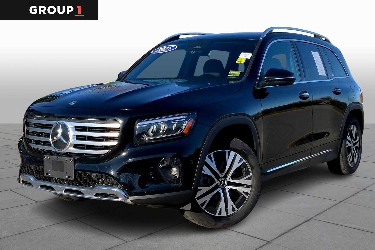 2025 Mercedes-Benz GLB Base's photo