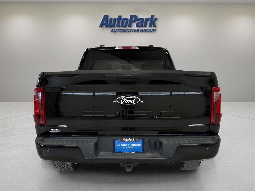 2025 Ford F-150 XLT photo 4