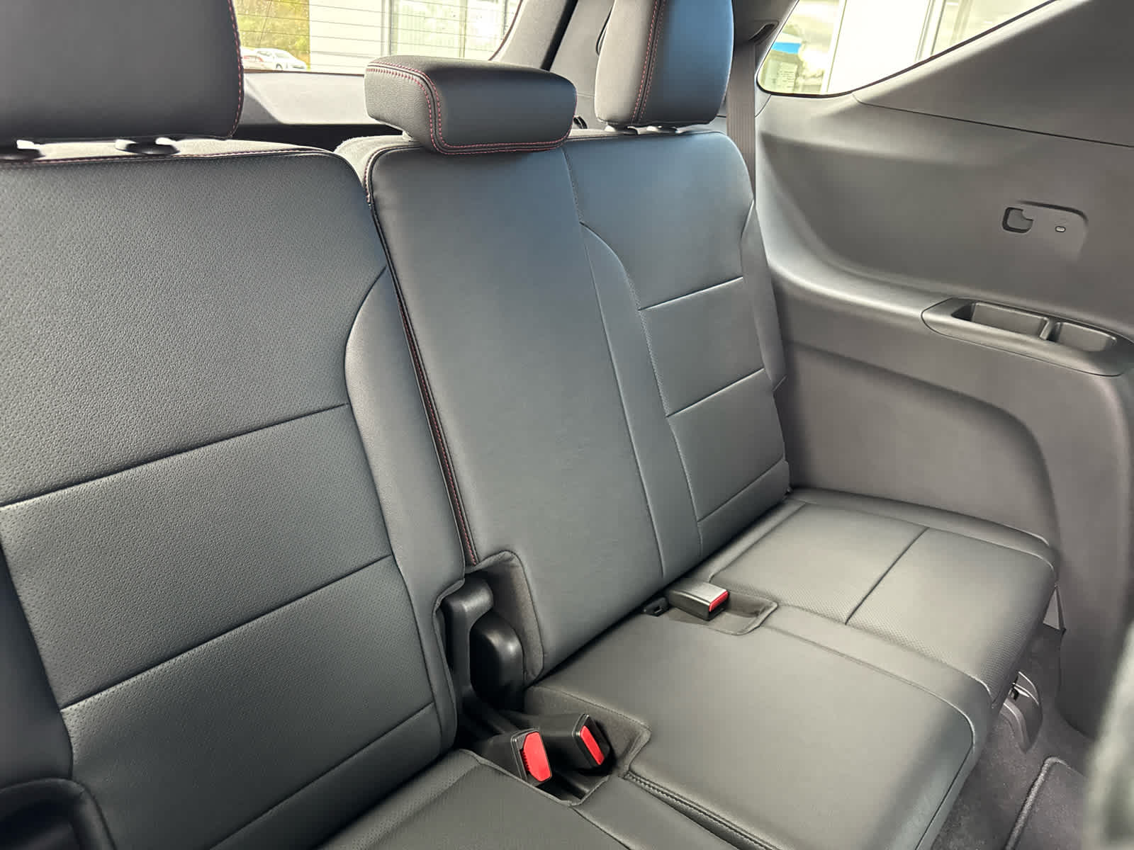 2026 Chevrolet Traverse Z71 photo 4