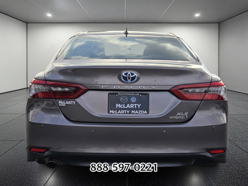 2024 Toyota Camry Hybrid XLE photo 3