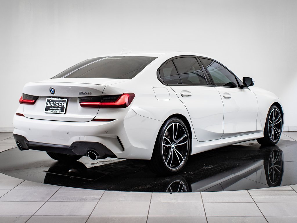 2022 Bmw 330i photo 9