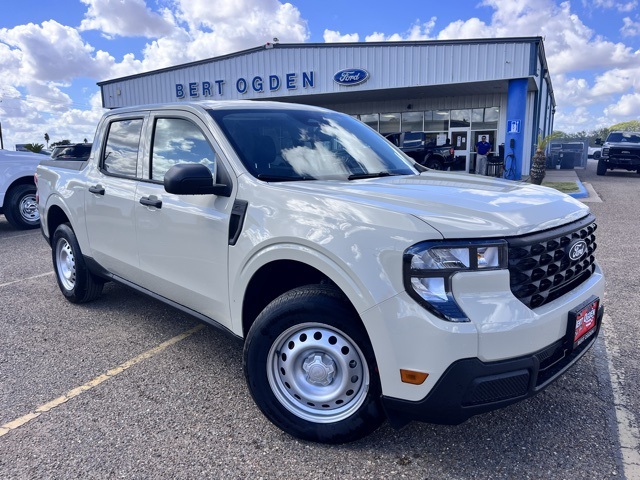 2025 Ford Maverick XL's photo