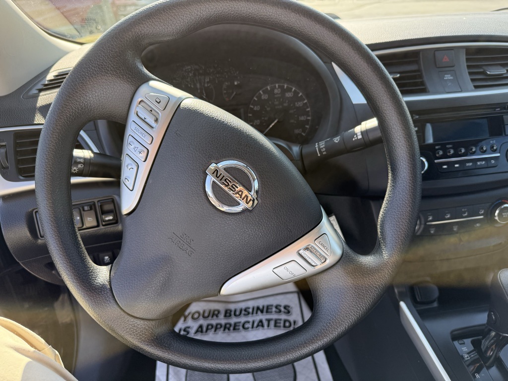 2016 Nissan Sentra S photo 19