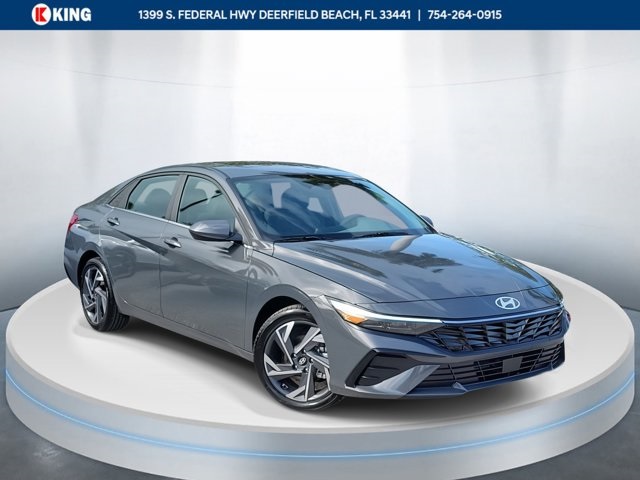2025 Hyundai Elantra SEL's photo