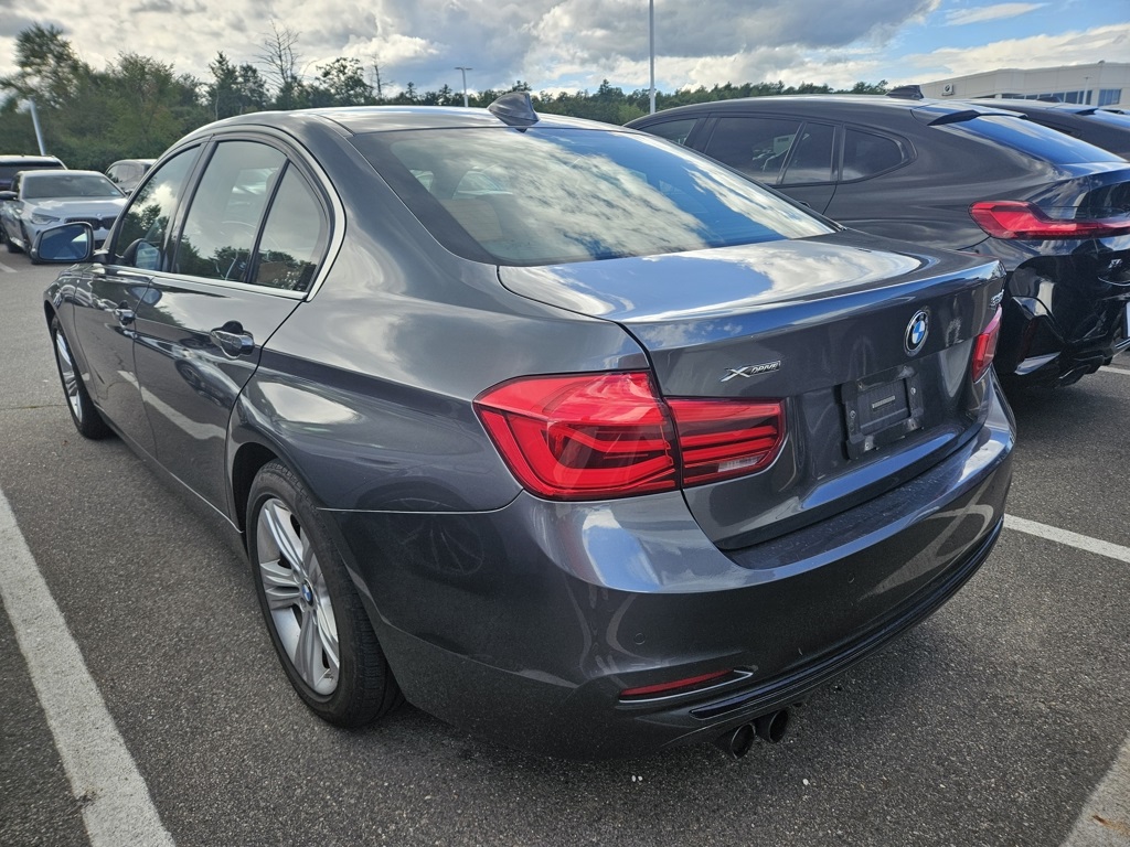 2017 Bmw 330i xDrive photo 3