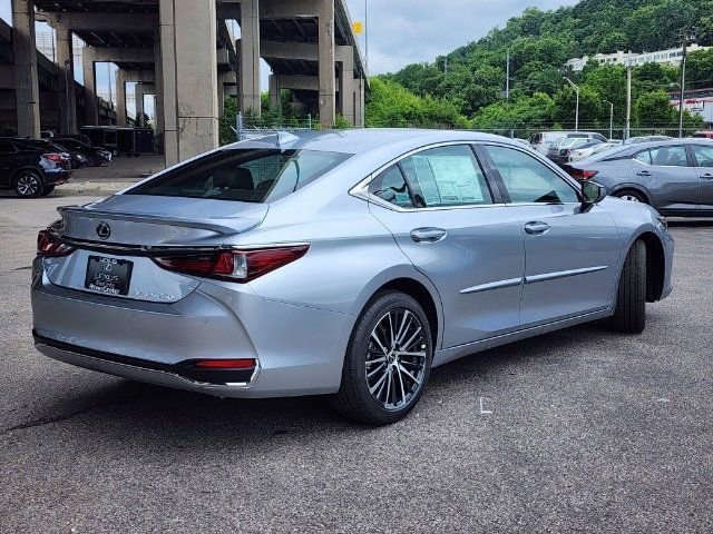2023 Lexus ES 250 photo 19
