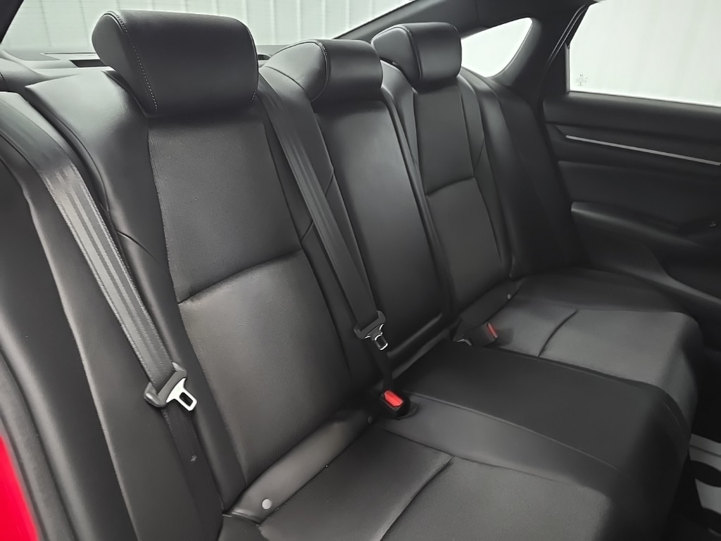 2022 Honda Accord Sport photo 16