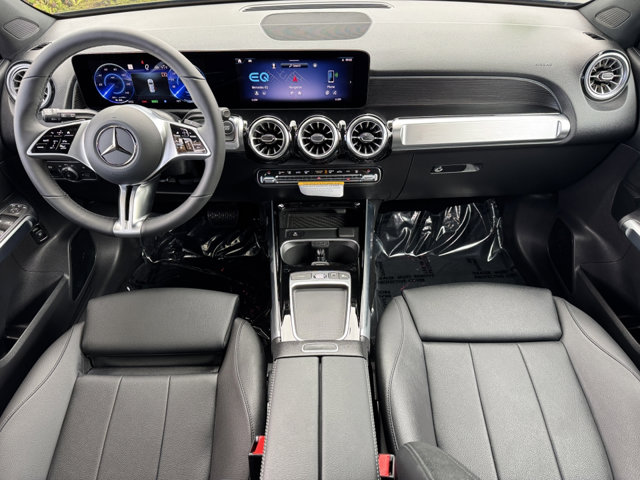 2025 Mercedes Benz EQB photo 2