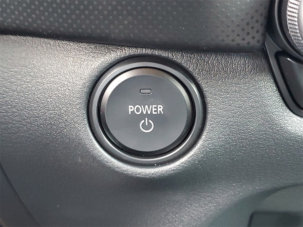 2025 Mazda CX-50 Preferred photo 9