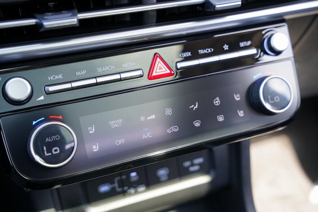 2025 Hyundai Tucson Hybrid Limited photo 23