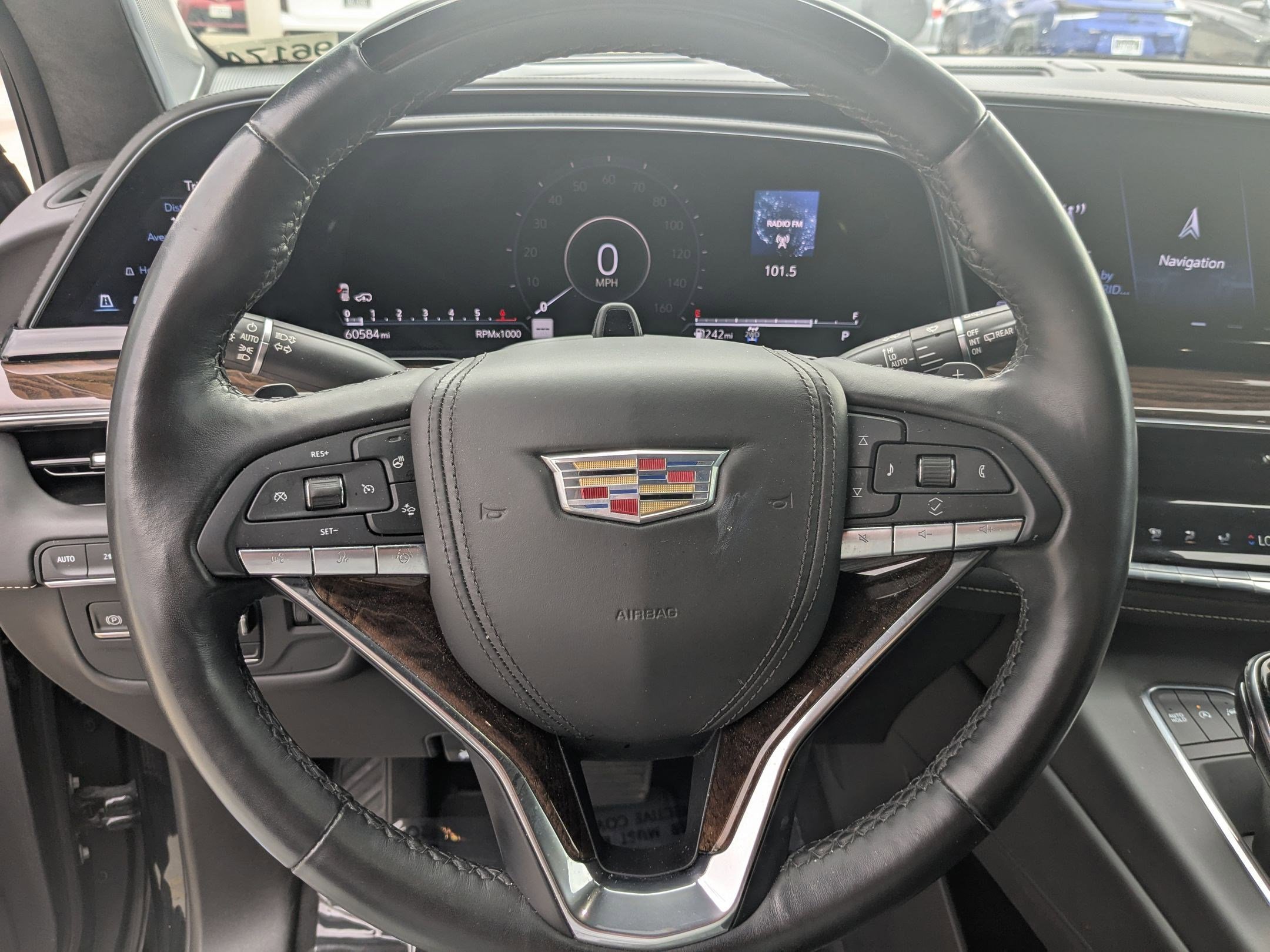 2021 Cadillac Escalade ESV Sport Platinum photo 14